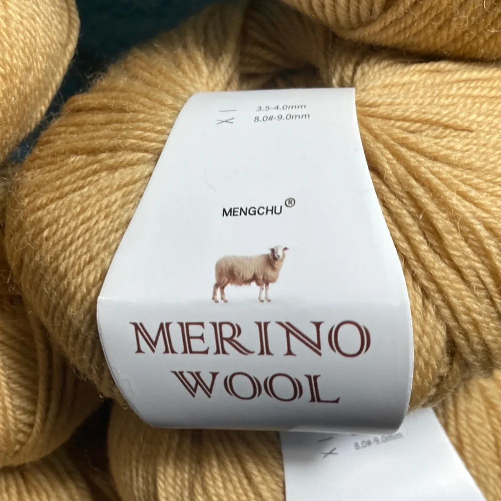 10 NWT (500g+ total) 100% Merino Wool Yarn by Mengchu in Pale Gold